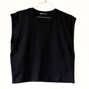 Zara Plain Eyelash T-shirt Black Size S